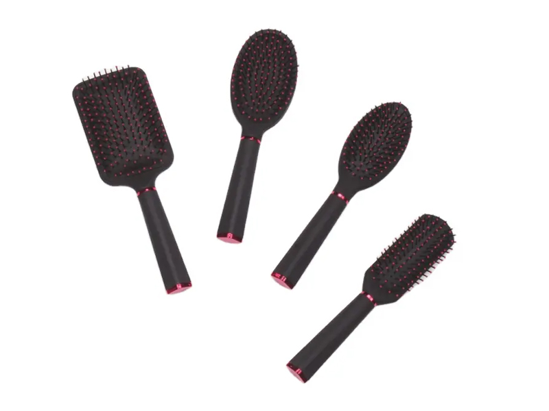 Perie de par din plastic pentru masaj dezcalcand